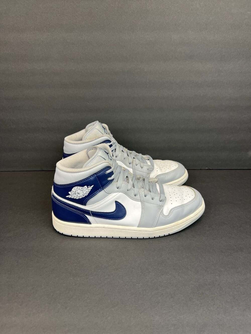 Air Jordan 1 Mid Grey Navy Blue Athletic Sneakers Size 10
